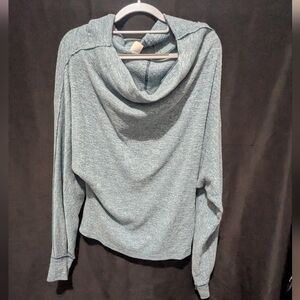 Free People Cozy Blue Sweater Size M Soft Knit Good Condition